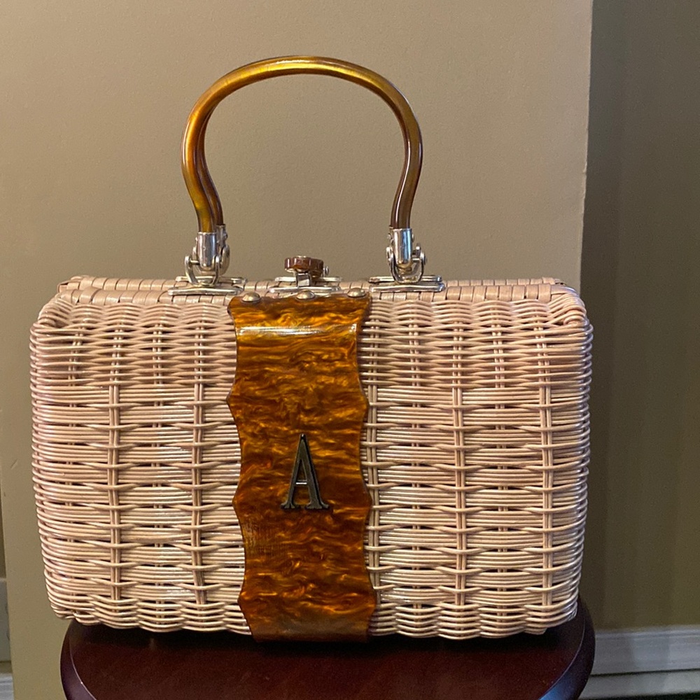 Encore vintage frosted wicker and lucite mid-century handle purse